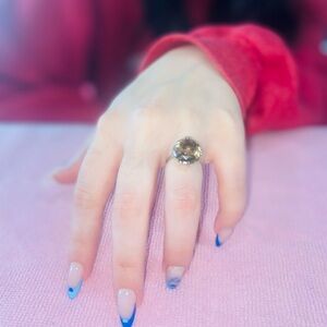 Elegant Smokey Quarts Ring.